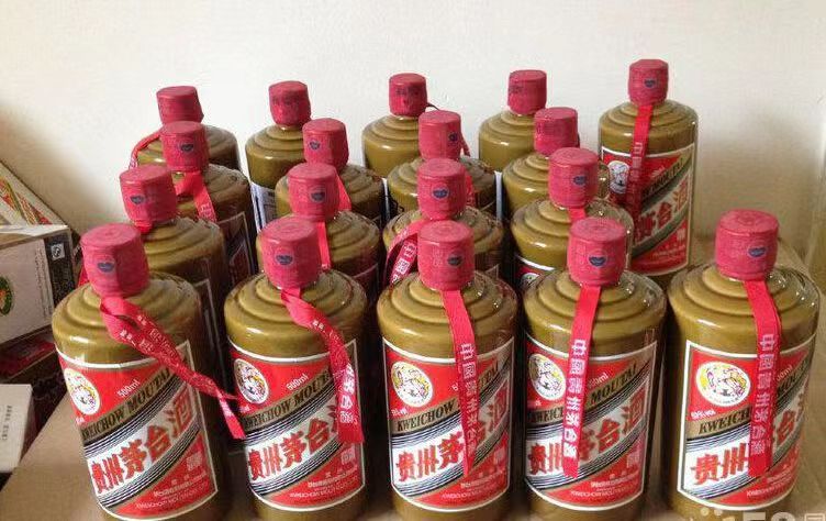 平阴名酒回收